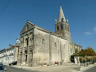 Roullet-Saint-Estèphe (16440)