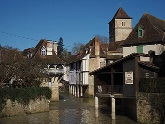 Salies-de-Béarn (64270)